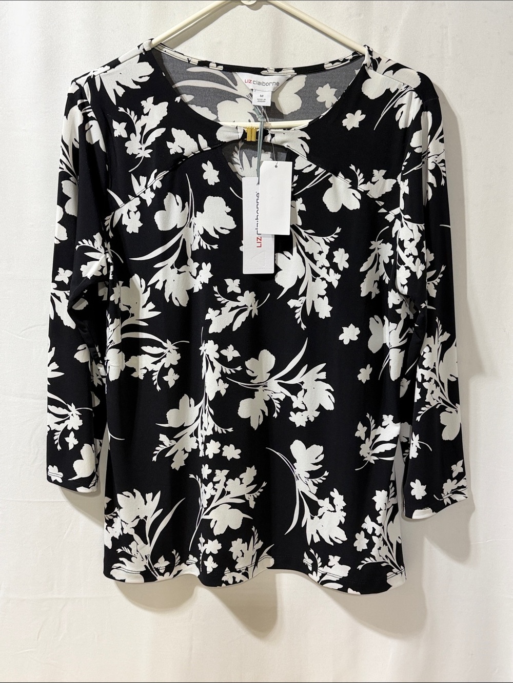 Liz Claiborne Black and White Floral Keyhole Long Sleeve Top